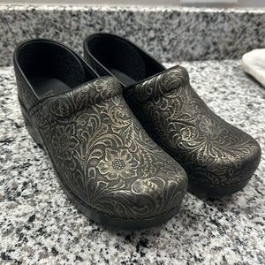 Dansko Clogs sz 40
